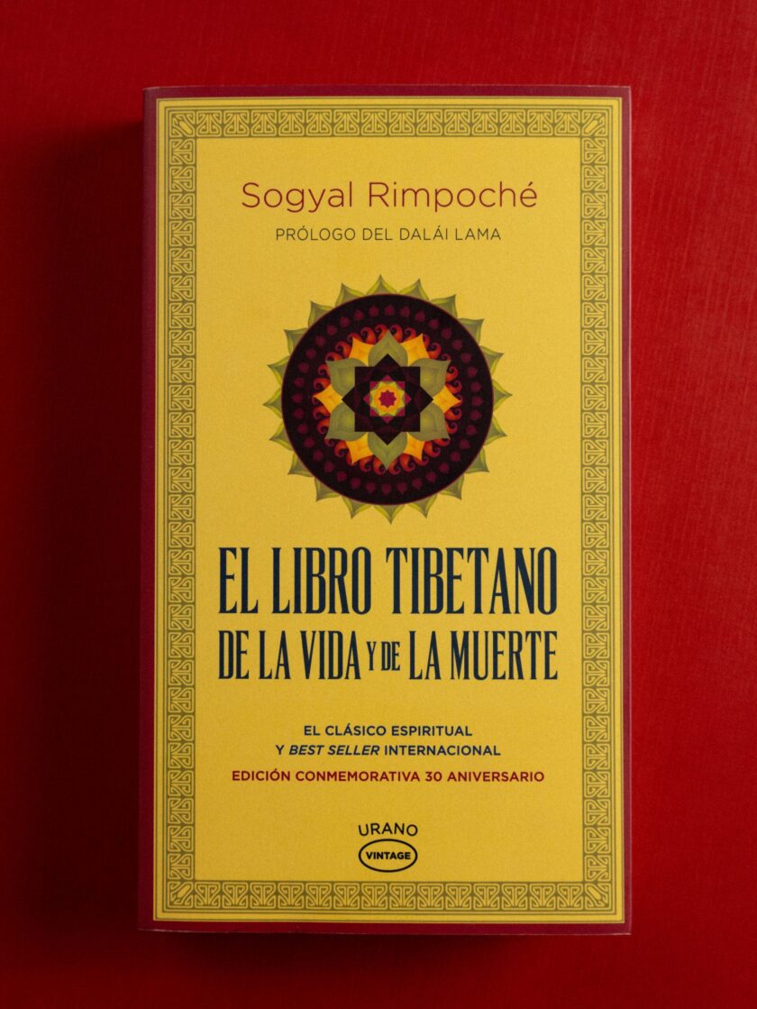 El libro tibetano de la vida y la muerte