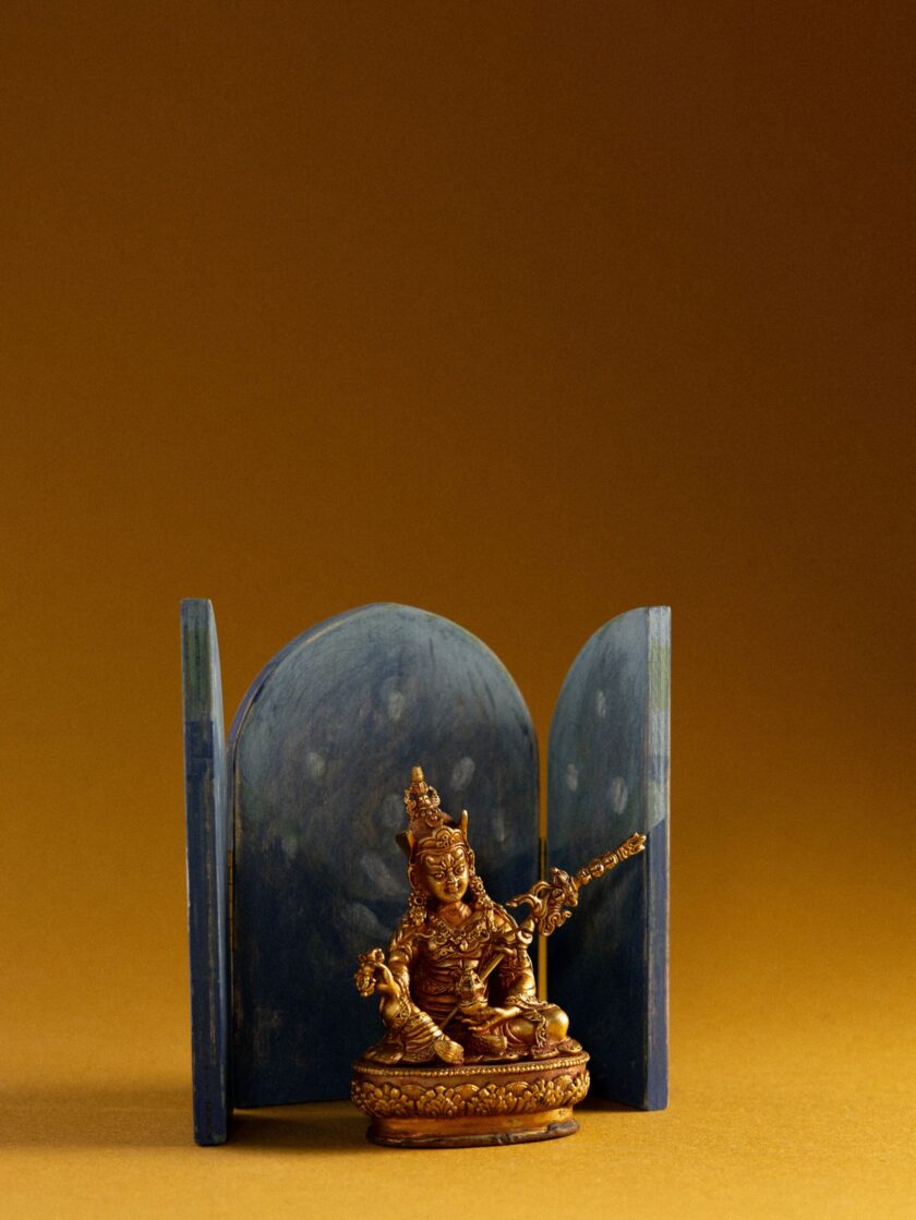 Estatua pequeña Guru Rinpoche - Imagen 3