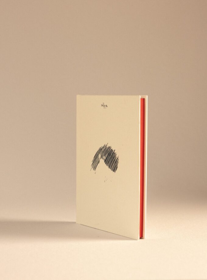 Naljorpa white notebook