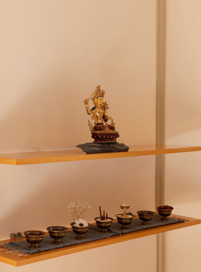 Set of Bowls with Stand